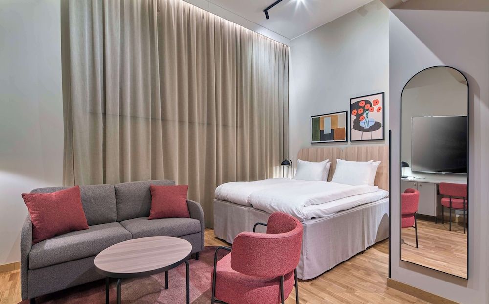 undefined Scandic Wallin 4