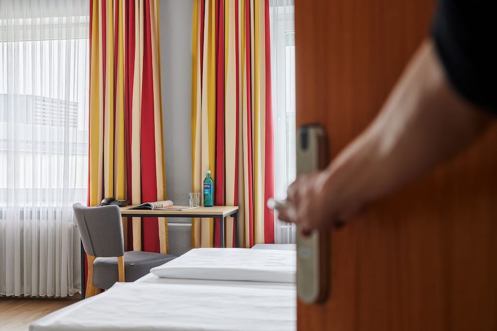 undefined Hotel Central 7