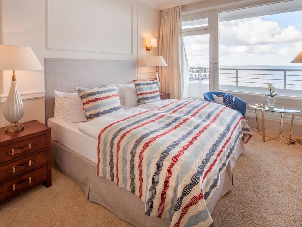 Grand Hotel Seeschlösschen Sea Retreat & SPA Panoramasuite mit 2 Zimmern und Meerblick