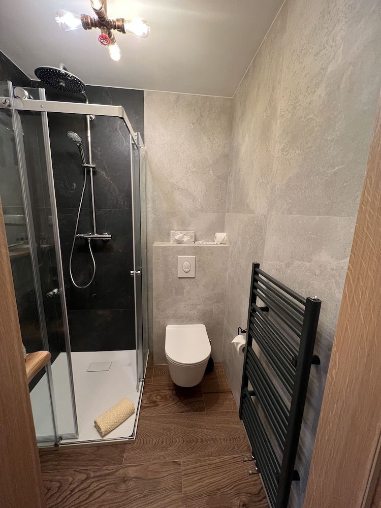 Heidekönig Hotel Celle Standard Double or Twin Room (free public transport ticket) 13