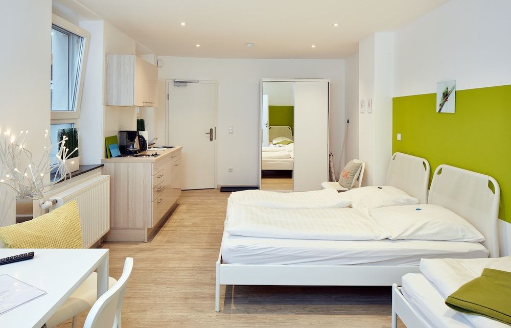 Triple Room Nr.08