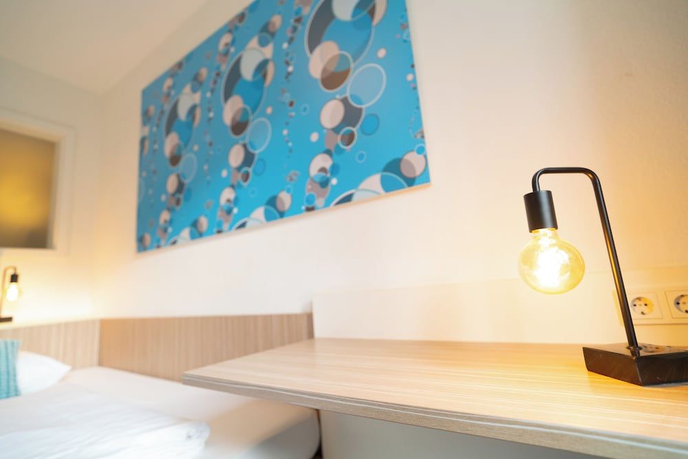 Hotel Madeleine Comfort Single Room 2