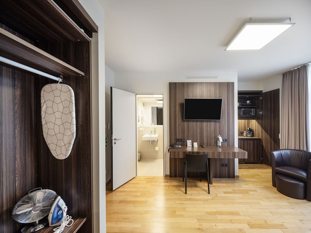 sevenDays Hotel BoardingHouse Penthouse, Terrace (Penthouse) 8