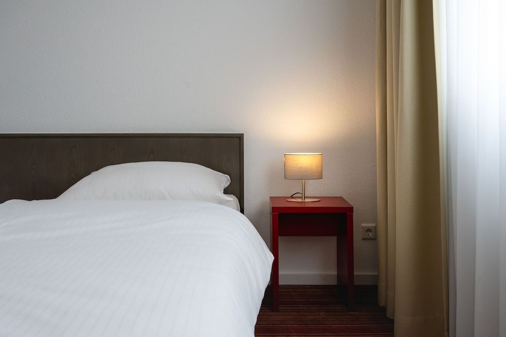 Hotel Astra Standard Twin Room 3