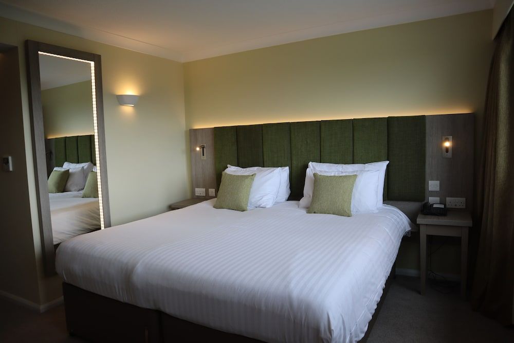 Hellidon Lakes Golf & Spa Hotel Executive Double Room