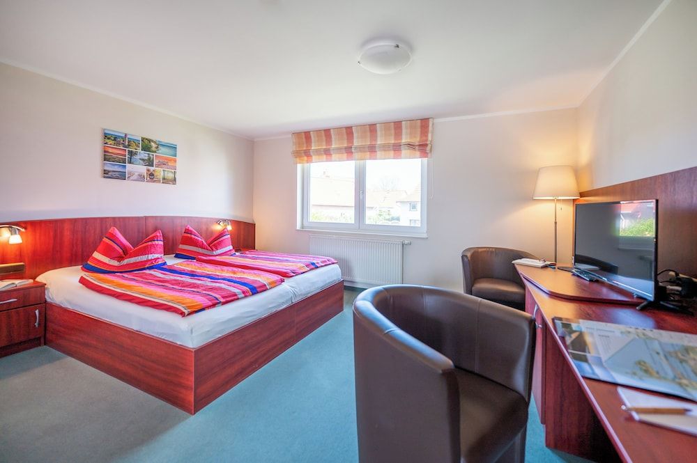 Gasthaus & Pension Zur Schaabe Basic Double Room (First Floor, Nebenhaus) 5