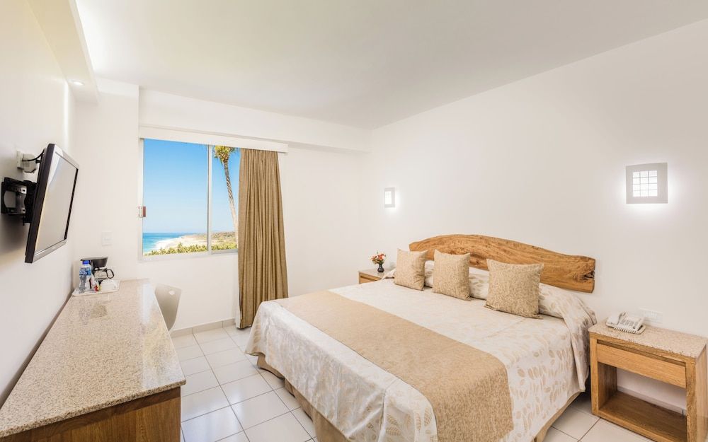 Posada Real Puerto Escondido Standard Room 3