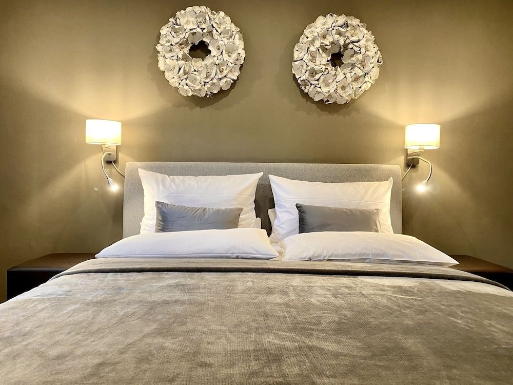 Design Apartment, 2 Bedrooms, Fireplace, Garden View