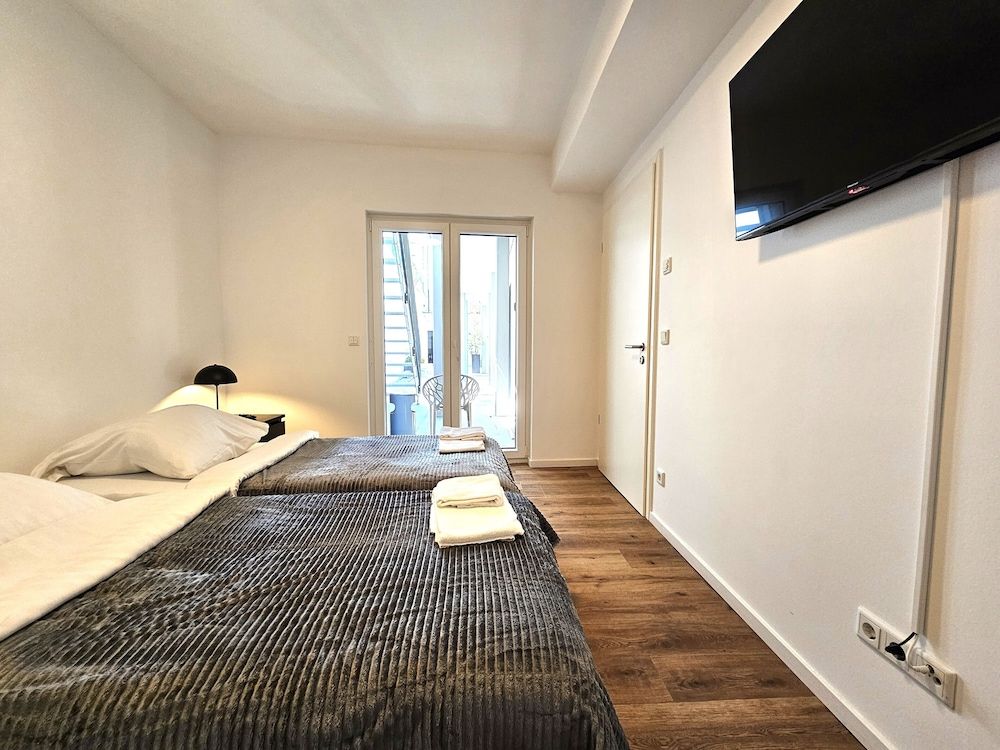 Old Town Apartments Deluxe Apartment 8