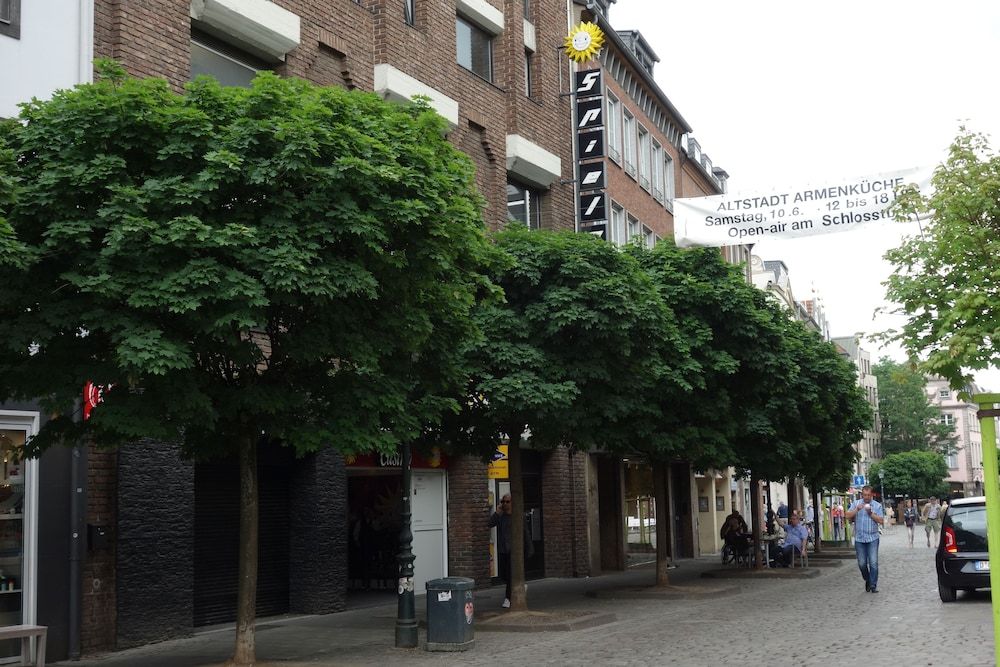 undefined Old Town Apartments 8