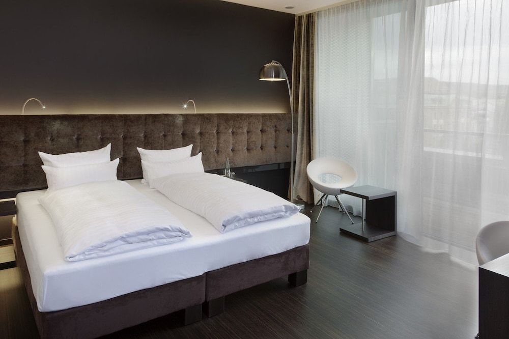 SAKS Urban Design Hotel Kaiserslautern Superior Double Room 3