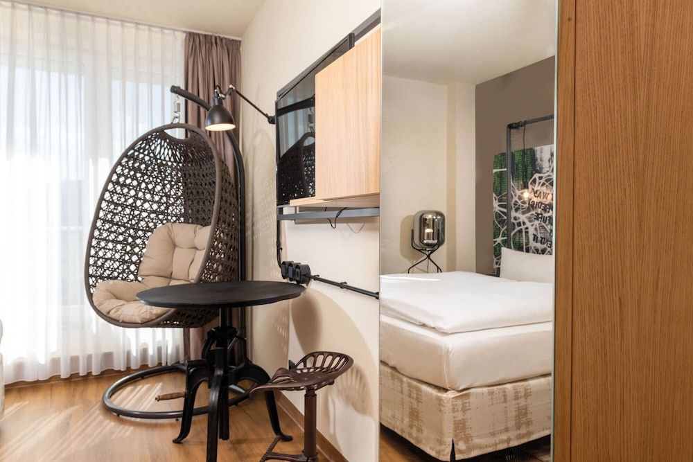 Seminaris Seehotel Potsdam Standard Plus Room 3