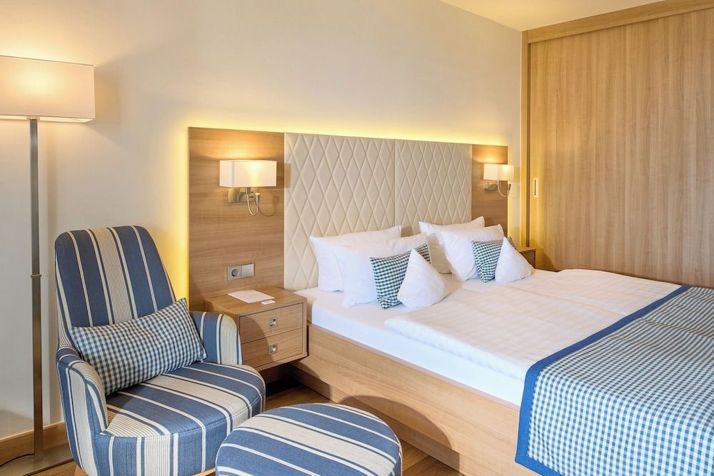 Hotel Bernstein Standard Double Room, Balcony, Ground Floor 2