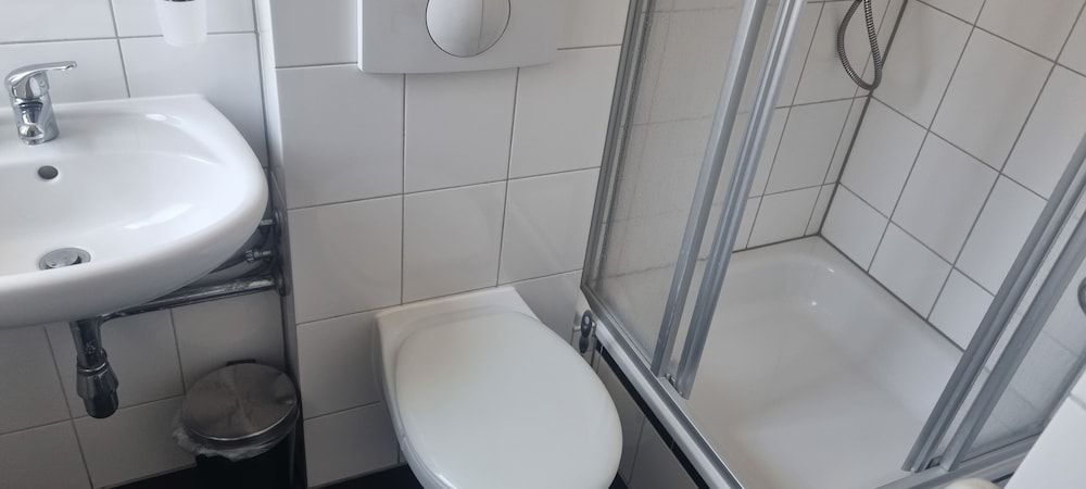 Pension am Filmpark Basic Single Room, 1 Twin Bed 8