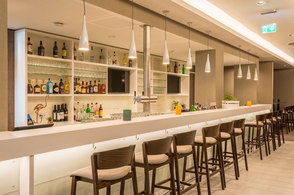 undefined Hampton by Hilton Munich City West 10