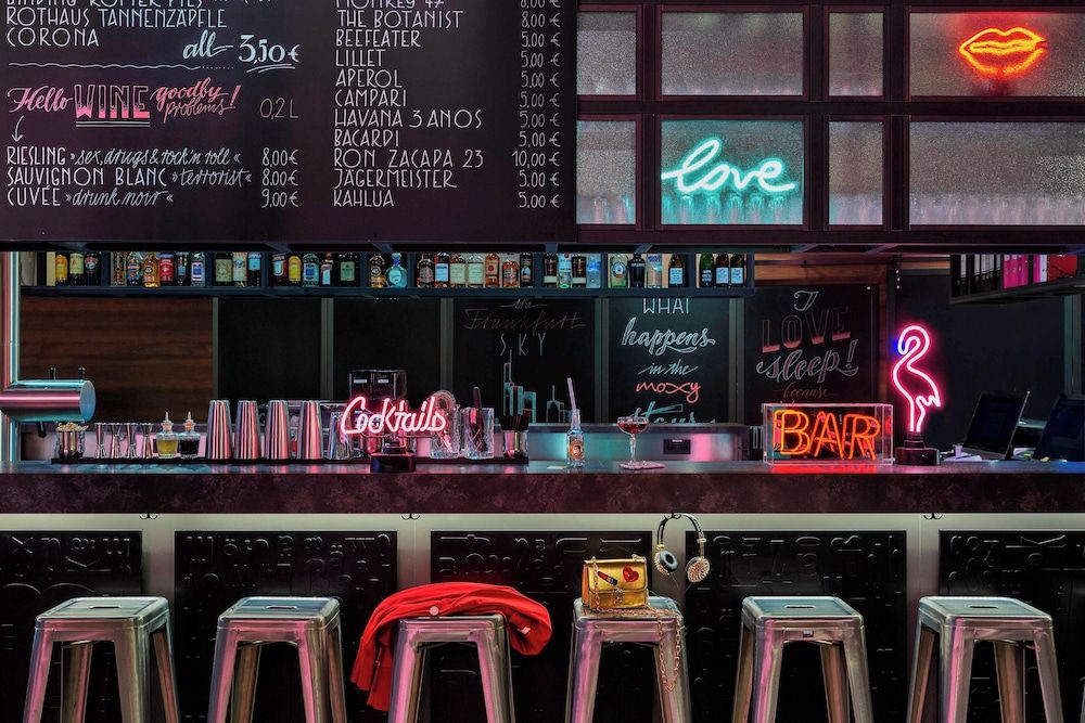 undefined Moxy Frankfurt City Center 6