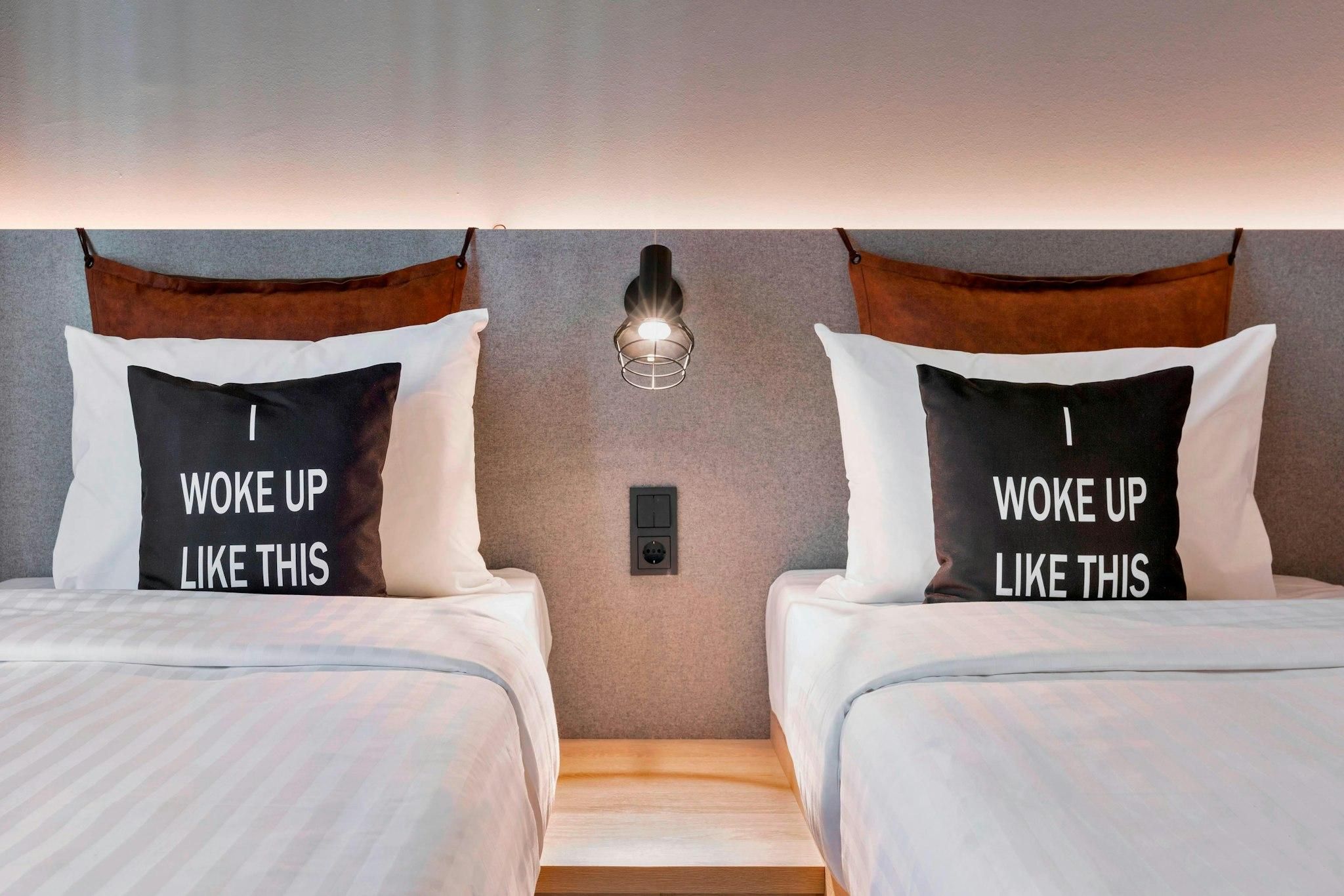 Double Moxy Sleeper, Guest room, 2 Twin