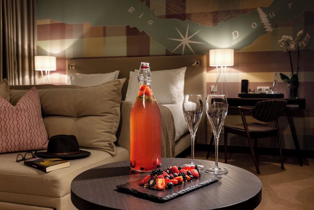 Pestana Vintage Porto Hotel & World Heritage Site