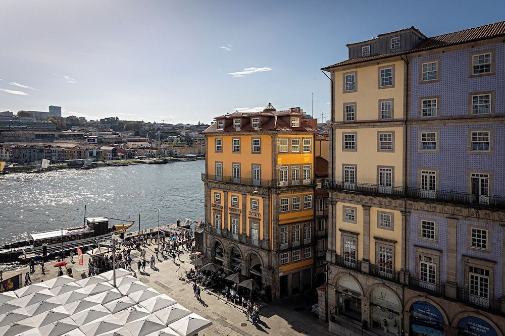 undefined Pestana Vintage Porto Hotel & World Heritage Site 3