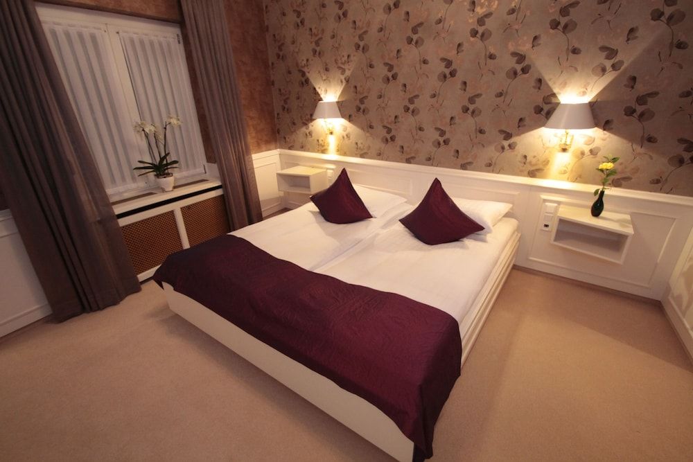 Junior Suite, 1 King Bed