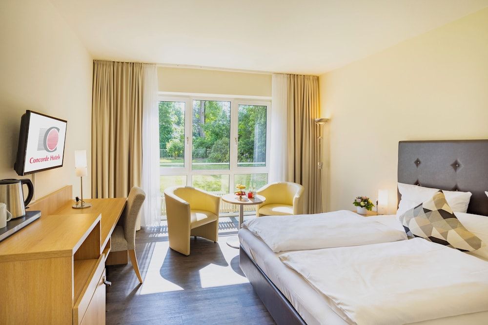 Concorde Hotel Viktoria Business Double Room, Garden View 2