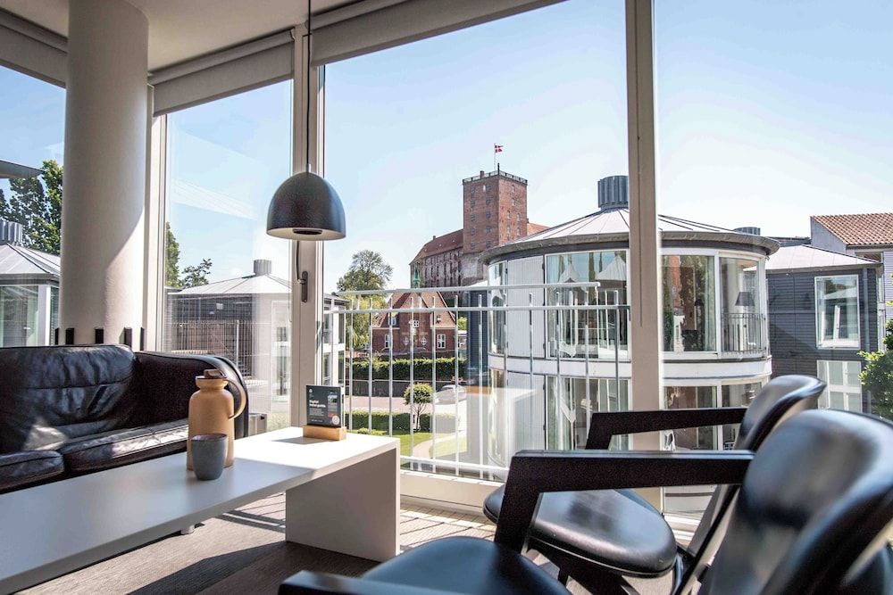 Kolding Hotel Apartments Apartment, 3 Bedrooms, Courtyard View (6 Beds) 5