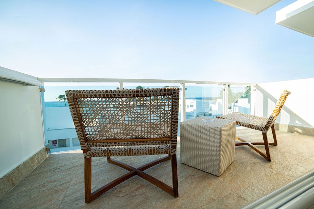 Presidential Suites Lifestyle Cabarete - Room Only Junior Studio Suite, Garden View 5