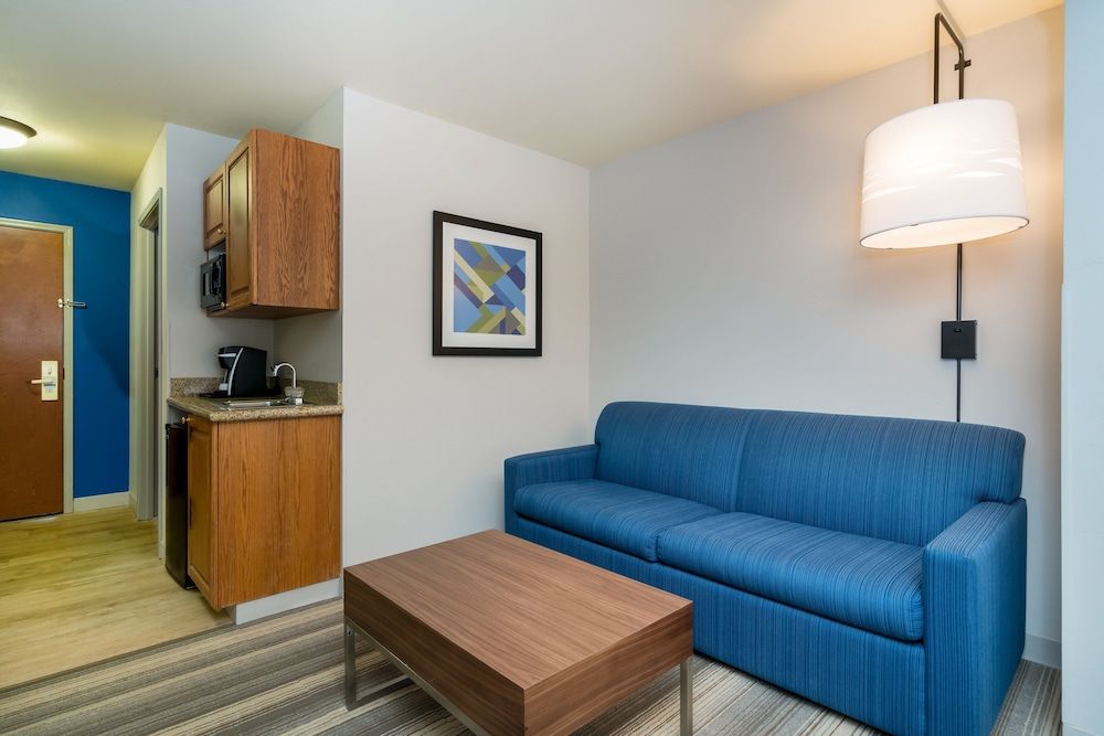 Suite, Multiple Beds