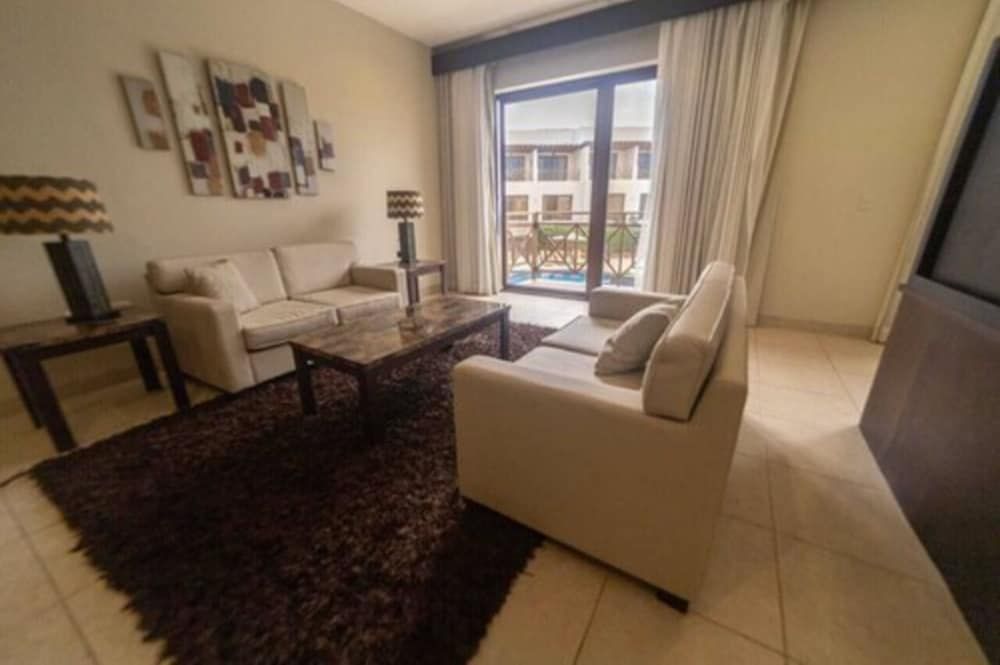 Palo Santo Galapagos Hotel Premium Studio Suite, Pool View 8