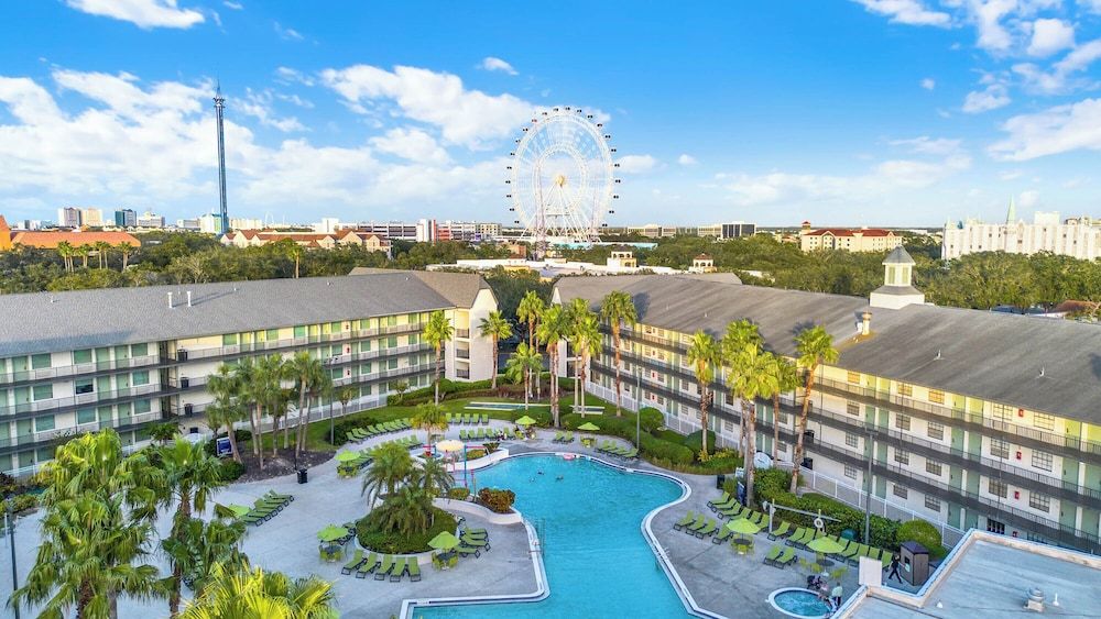 undefined Avanti International Resort