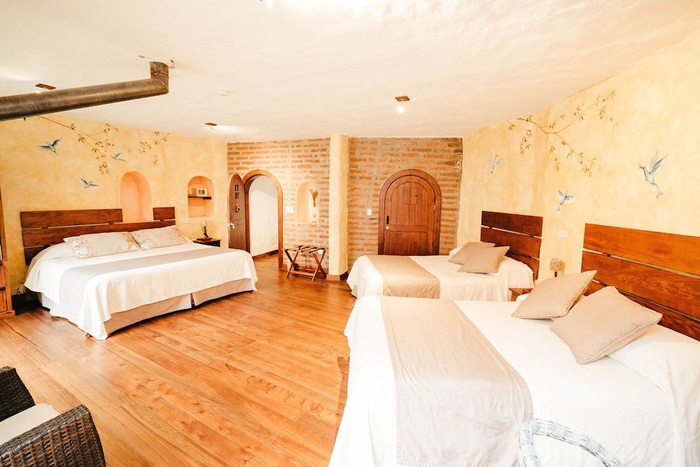 Hacienda Las Cuevas Terra Lodge Family Quadruple Room, Multiple Beds, Lagoon View 2