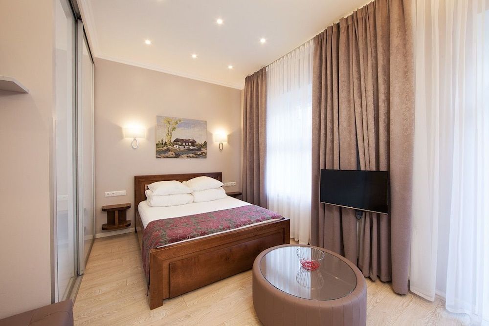 MyApartments Deluxe Apartment, Balcony