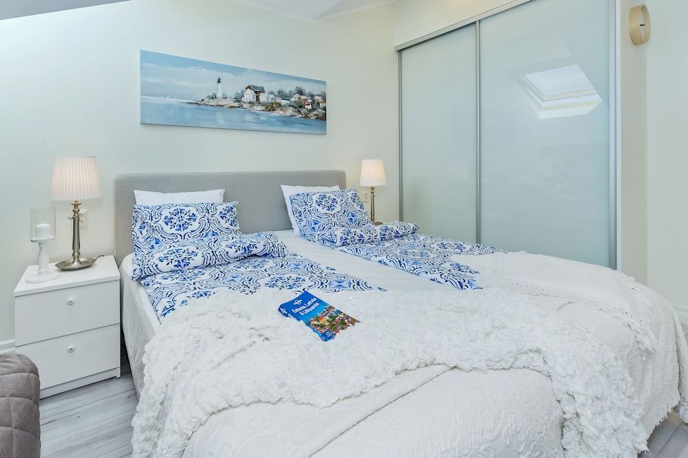 Design Loft (B)