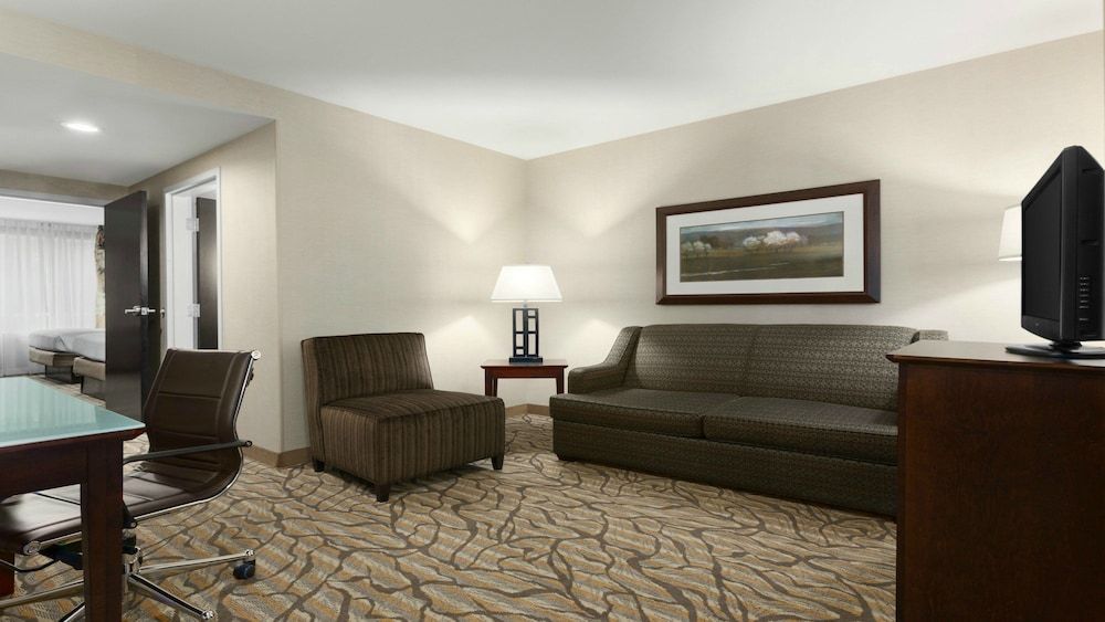 Suite, Multiple Beds