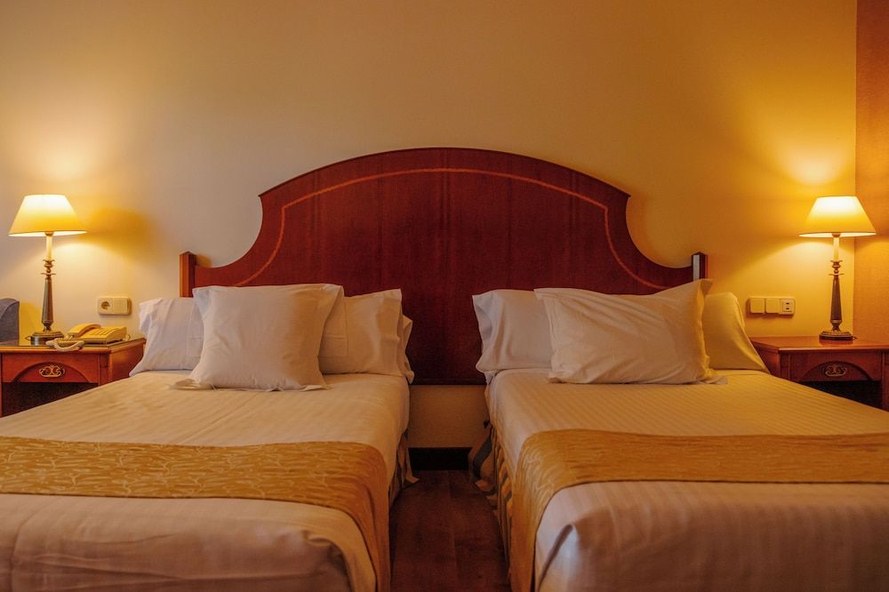 Hotel Termes Montbrio Superior Double or Twin Room 2