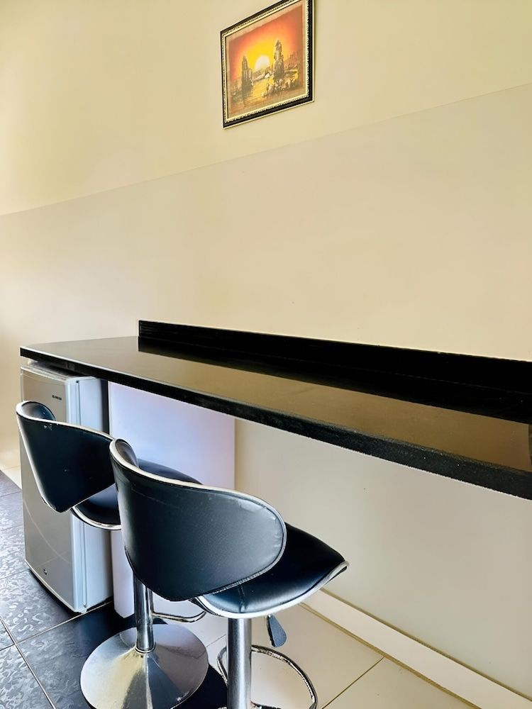 Royal Beach Serviced Apartments One-Bedroom Apartment 4