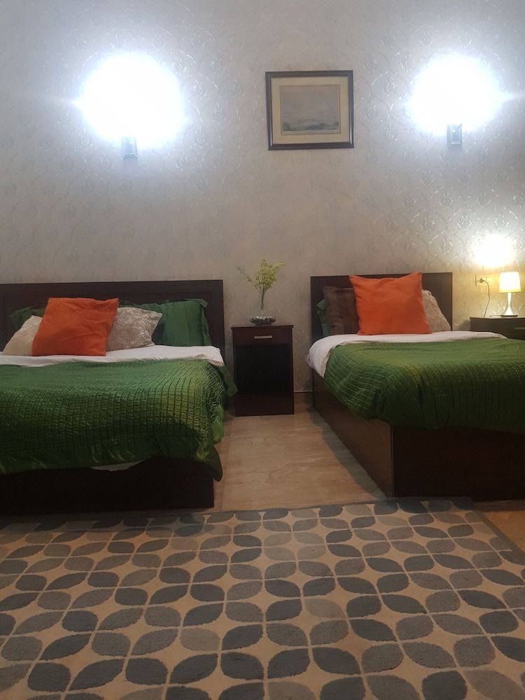 undefined Downtown Inn 2