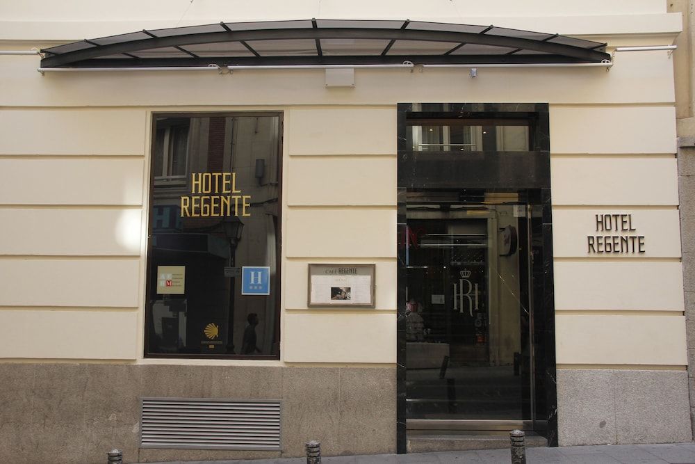 undefined Hotel Regente 7