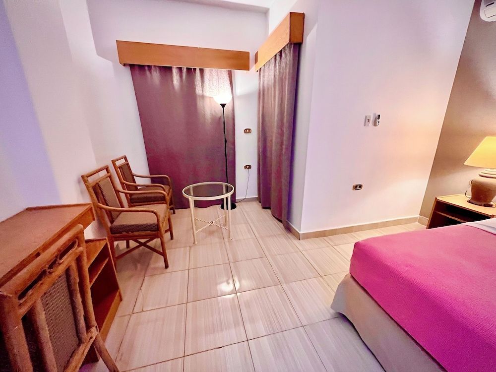 Masaya Suites Deluxe Double Room 15