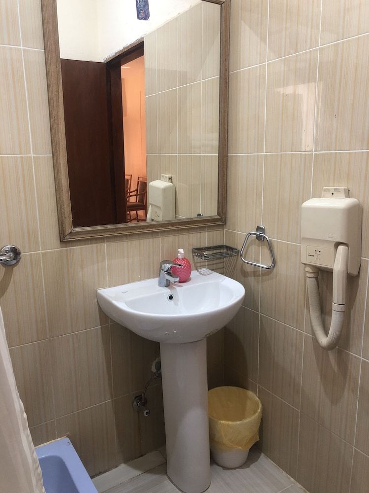 Masaya Suites Superior Double or Twin Room 5