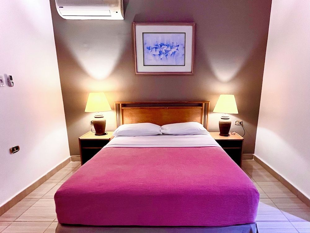 Masaya Suites Deluxe Double Room 5