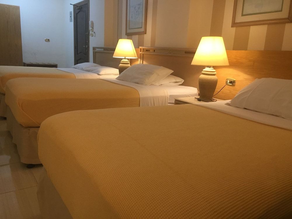 Masaya Suites Deluxe Quadruple Room 3