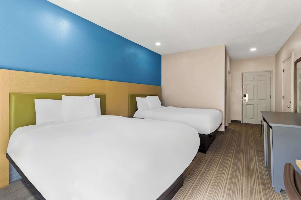undefined Sonesta Essential IAH Airport JFK Boulevard