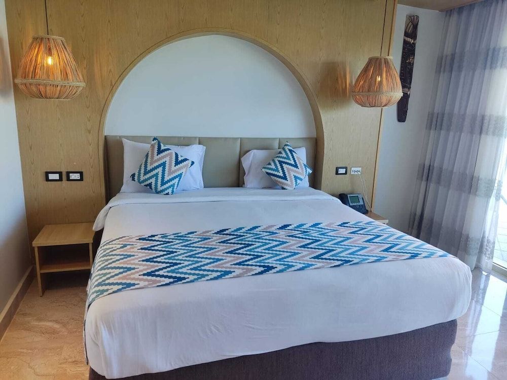 Suite Lagoon Bungalow