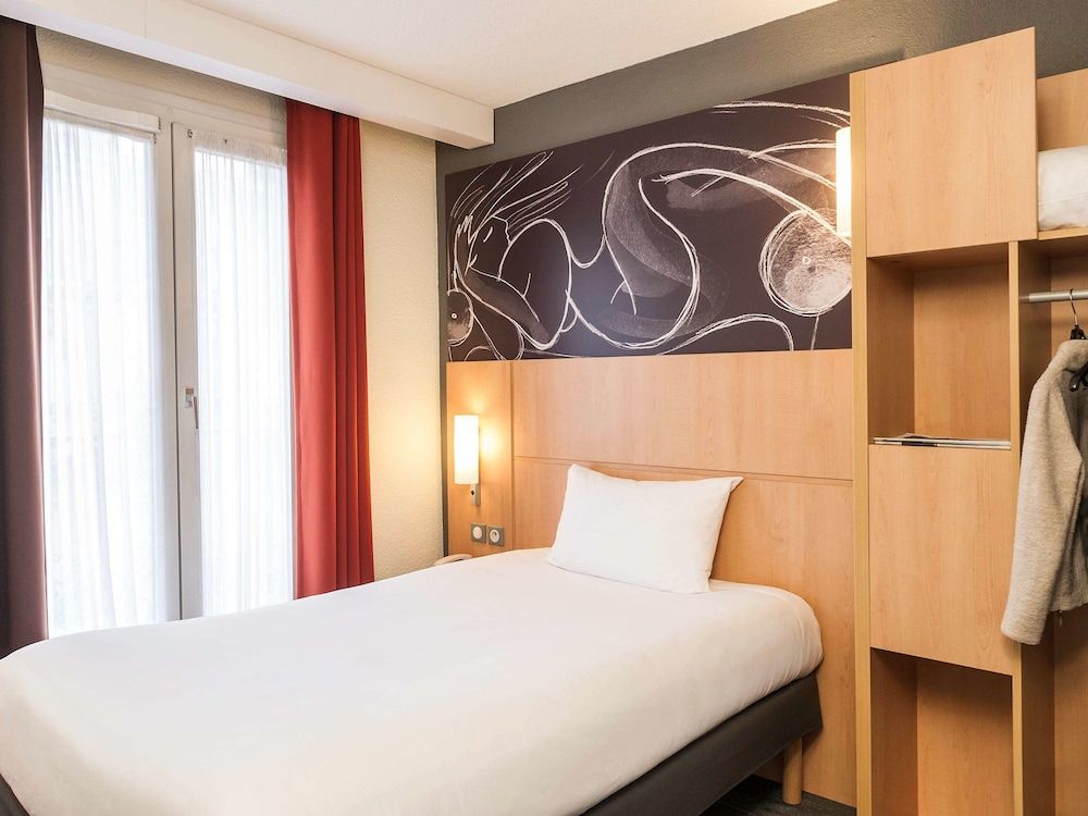 undefined ibis Paris Vaugirard Porte de Versailles 3