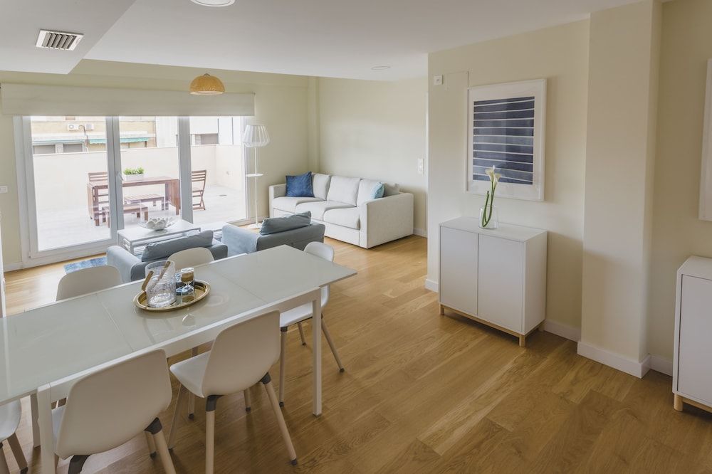 HQ Rooms Apartments San Vicente Deluxe Penthouse, 4 Bedrooms, Terrace 13