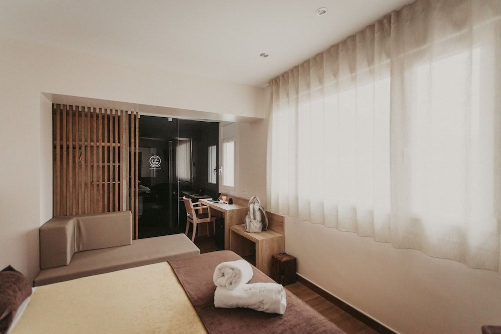 La Trobada Hotel Boutique Junior Suite (Piedra/Madera/Hierro) 9