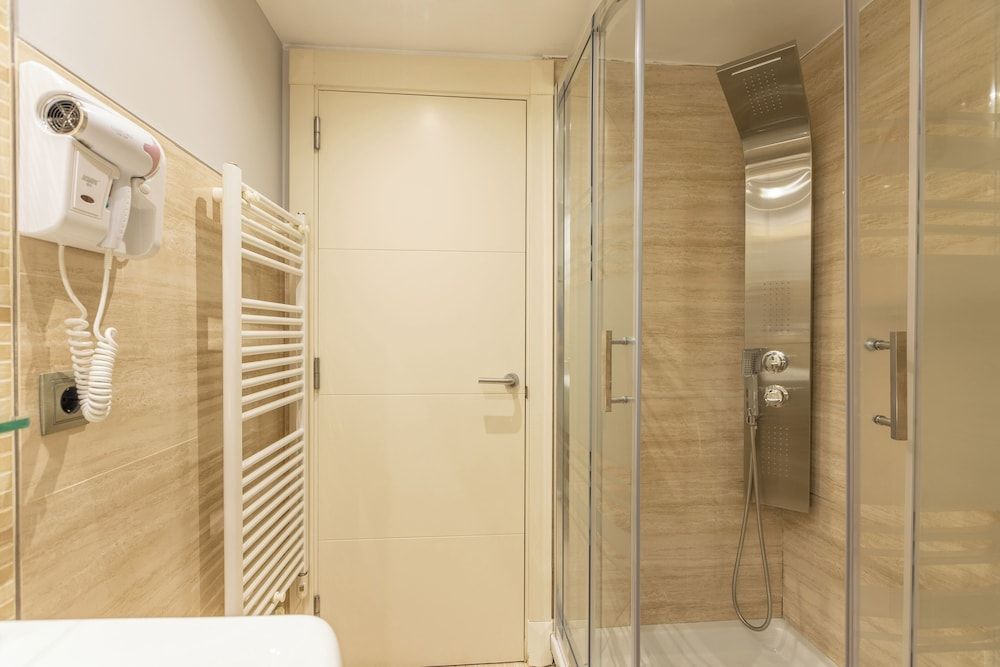 Hotel Montedobra Single Room 10