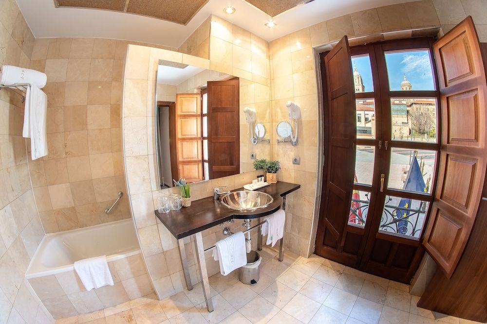 Hospedium Hotel Casino del Tormes Double or Twin Room 36