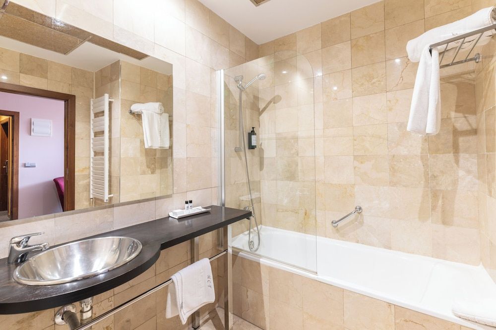 Hospedium Hotel Casino del Tormes Double or Twin Room 42